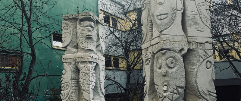 Schulbezogene Sozialarbeit an der Möwensee-Grundschule, Berlin Mitte, Skulpturen